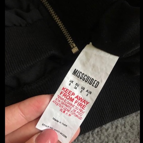 Missguided black bomber jacket - Picture 5 of 5